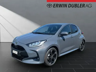 Neu (2026) Toyota Yaris Premium 131 PS | Seltenes Fahrzeug