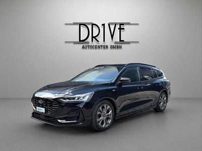 Schwarz Gebraucht 2023 Ford Focus ST-Line X Kombi | CHF 16’900 (Teuer)