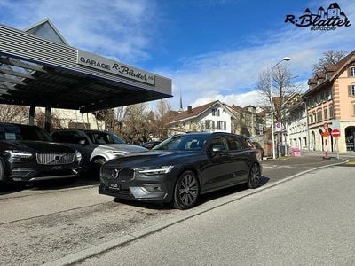 Gebraucht Volvo V60 Momentum 190 PS (139 kW) 2019 Kombi