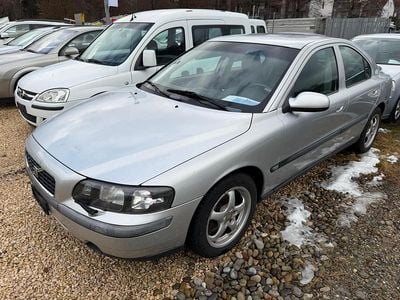 Gebraucht 2002 Volvo S60 Limousine | CHF 1’000 (Teuer)