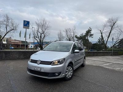 Gebraucht 2015 VW Touran Comfortline Van / Kleinbus | CHF 6’990
