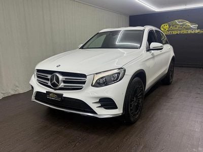 Weiss Gebraucht 2017 Mercedes GLC250 AMG line SUV | CHF 21’999 (Superpreis)