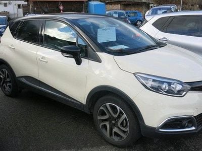 Weiss Gebraucht 2015 Renault Captur Privilege SUV | CHF 12’900 (Etwas zu teuer)