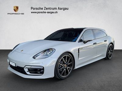 Porsche Panamera 4