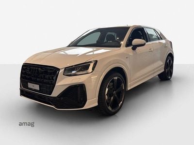 Gletscherweiss metallic Gebraucht 2025 Audi Q2 Attraction SUV | CHF 43’900 (Etwas zu teuer)