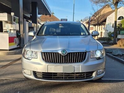 Gebraucht 2010 Skoda Superb Comfort Kombi | CHF 7’900 (Etwas zu teuer)