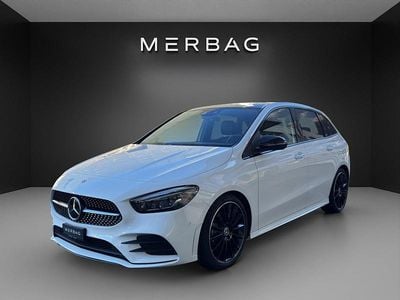 Weiss Gebraucht 2022 Mercedes B200 AMG line Van / Kleinbus | CHF 28’900 (Etwas zu teuer)