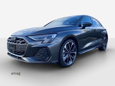 Daytonagrau perleffekt Gebraucht 2025 Audi A3 Attraction Limousine | CHF 40’500 (Teuer)