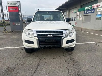 Gebraucht Mitsubishi Pajero Plus 200 PS (147 kW) 2015 SUV