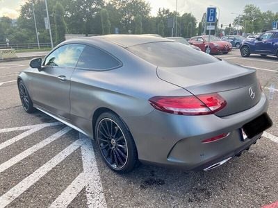 Gebraucht Mercedes E250 AMG line 204 PS (150 kW) 2018