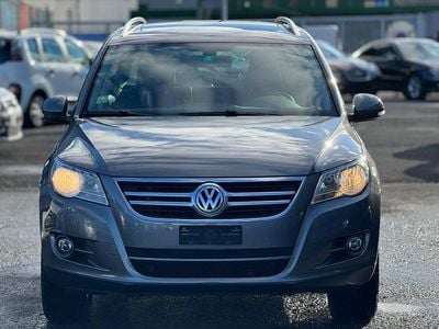 Gebraucht 2010 VW Tiguan Trendline SUV | CHF 3’400 (Etwas zu teuer)