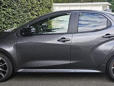 Gebraucht Toyota Yaris Hybrid Sport 116 PS (85 kW) 2023