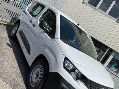 Gebraucht 2024 Peugeot E-Partner Premium Van / Kleinbus | CHF 29’900