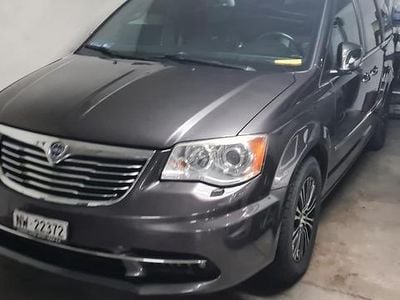 Gebraucht Lancia Voyager Silver 178 PS (130 kW) 2014 Van / Kleinbus