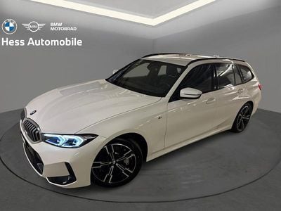 Weiss Gebraucht 2023 BMW 330 Shadowline Kombi | CHF 45’900 (Fairer Preis)