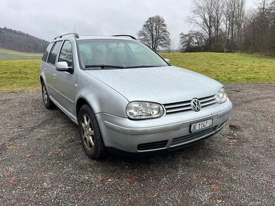 Gebraucht 2002 VW Golf IV Comfortline Kombi | CHF 2’500 (Teuer)
