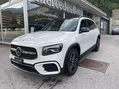 Mercedes GLB250