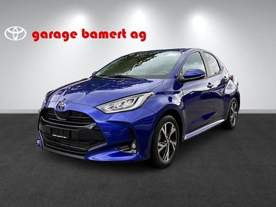 Blau Neu 2025 Toyota Yaris Hybrid Trend Limousine | CHF 31’340 (Teuer)