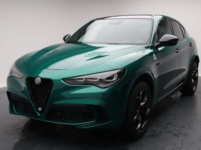 Grün Neu 2025 Alfa Romeo Stelvio Quadrifoglio SUV | CHF 108’900