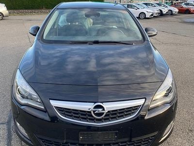 Gebraucht 2011 Opel Astra Cosmo | CHF 3’000 (Fairer Preis)