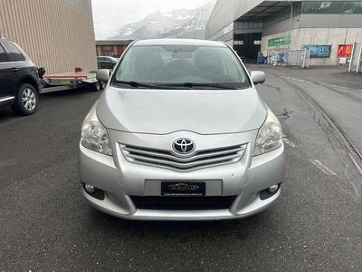 Gebraucht Toyota Verso Premium 150 PS (110 kW) 2013 Van / Kleinbus
