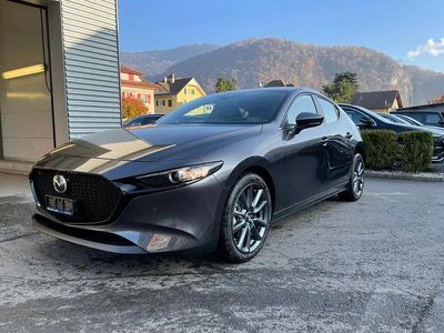 Gray Neu 2025 Mazda 3 Center-Line Kleinwagen | CHF 33’450 (Fairer Preis)