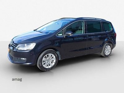 Deepblack perleffekt Gebraucht 2021 VW Sharan Comfortline Van / Kleinbus | CHF 31’900 (Etwas zu teuer)