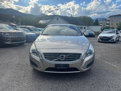 Gebraucht Volvo V60 Momentum 163 PS (119 kW) 2011 Kombi