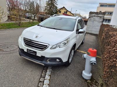 gebraucht Peugeot 2008 1.2 VTI Allure