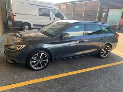 gebraucht Seat Leon 1.5 eTSI mHEV DSG Hola FR