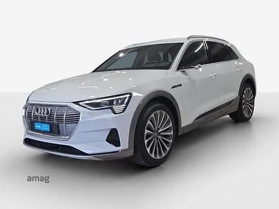 Gletscherweiss metallic Gebraucht 2019 Audi e-tron Advanced SUV | CHF 31’999 (Superpreis)