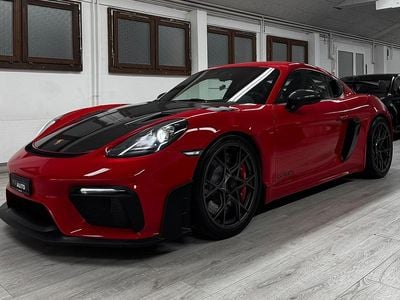 Porsche 718 Cayman GT4
