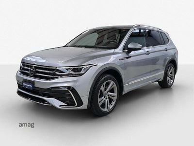 Gebraucht 2024 VW Tiguan Allspace R-line SUV | CHF 41’490 (Fairer Preis)