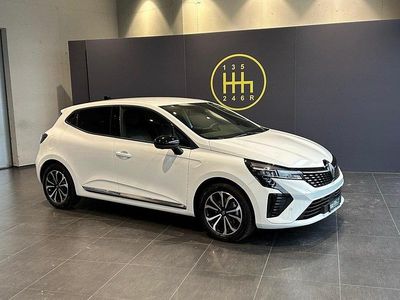 Weiss Gebraucht 2024 Renault Clio V Techno Kleinwagen | CHF 19’990 (Etwas zu teuer)