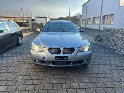 Gebraucht 2006 BMW 525 Kombi | CHF 1’800