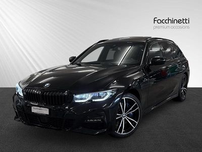 Schwarz Gebraucht 2022 BMW 320e M Sport Kombi | CHF 37’900 (Fairer Preis)