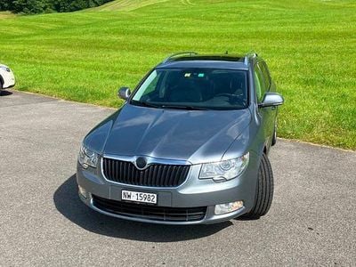 Gebraucht 2011 Skoda Superb Elegance Kombi | CHF 9’900 (Fairer Preis)
