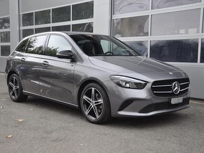 Gebraucht 2022 Mercedes B200 Night Van / Kleinbus | CHF 27’900 (Fairer Preis)