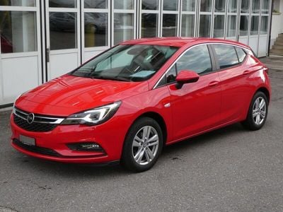 Rot Gebraucht 2018 Opel Astra Enjoy Limousine | CHF 17’800 (Etwas zu teuer)