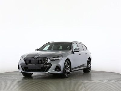 Grau Neu 2025 BMW 540 M Sport Kombi | CHF 112’300 (Teuer)