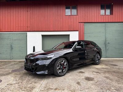 Gebraucht 2025 BMW 520 M Sport Kombi | CHF 79’000