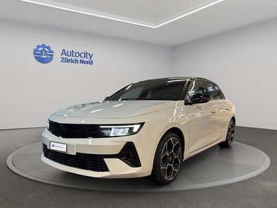 Weiss Gebraucht 2023 Opel Astra Limousine | CHF 24’990 (Etwas zu teuer)