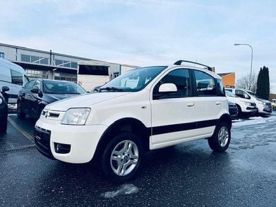 Gebraucht 2011 Fiat Panda 4x4 Climbing Kleinwagen | CHF 4’900 (Teuer)