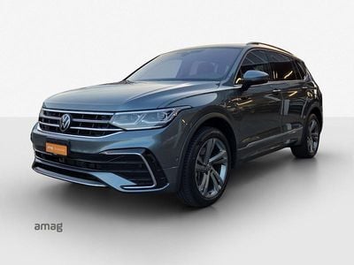 Gebraucht 2024 VW Tiguan Allspace R-line SUV | CHF 40’990 (Fairer Preis)