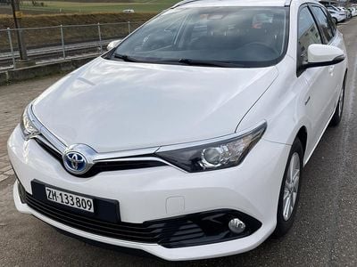 Gebraucht 2017 Toyota Auris Touring Sports Comfort Kombi | CHF 10’700 (Guter Preis)