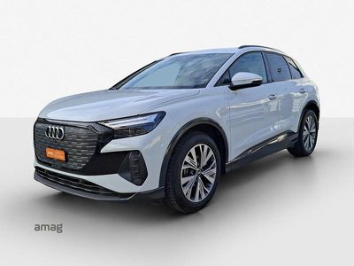 Gebraucht Audi Q4 e-tron Ambiente 125 kW (170 PS) 2023 Gletscherweiss metallic SUV