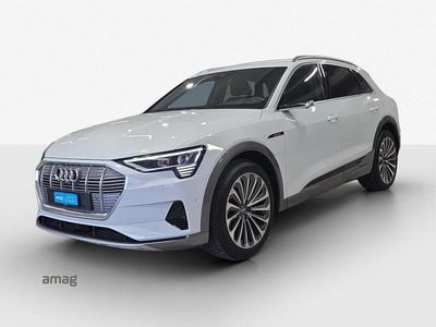 Gletscherweiss metallic Gebraucht 2019 Audi e-tron Advanced SUV | CHF 31’999 (Superpreis)