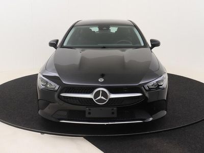 gebraucht Mercedes CLA180 Shooting Brake d 116 hp Aut.