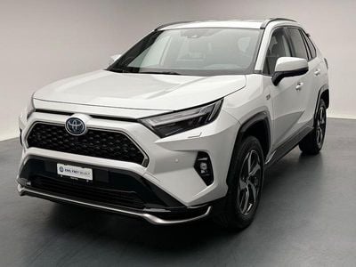 Weiss Gebraucht 2024 Toyota RAV4 Hybrid Premium SUV | CHF 53’920 (Teuer)