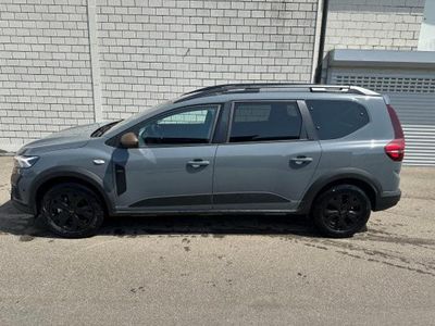 Grau Gebraucht 2024 Dacia Jogger Extreme Van / Kleinbus | CHF 27’900